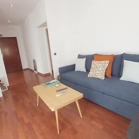 Del Parque Flats Uncibay Balcony Lägenhet